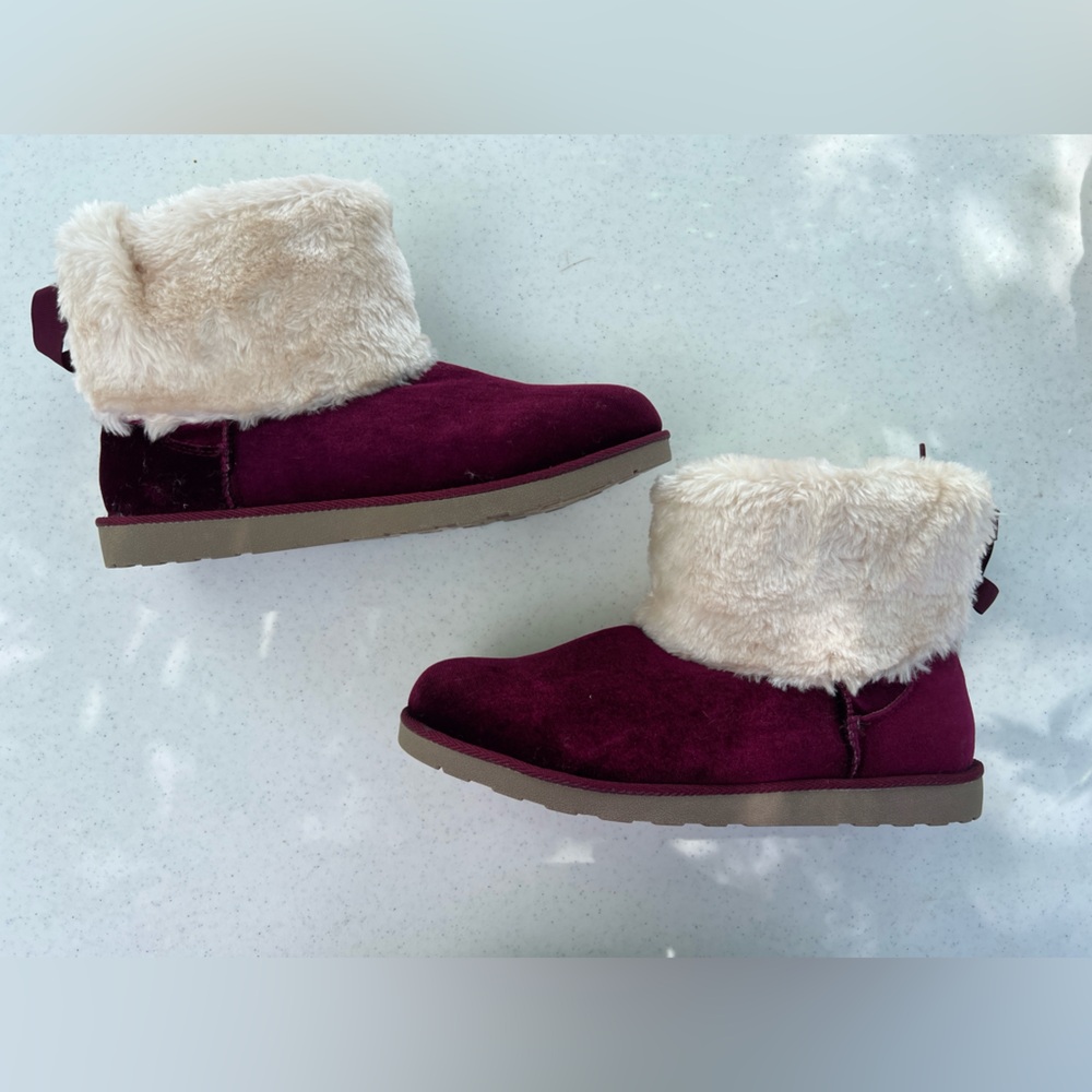 Arizona Burgundy Boots Size 11